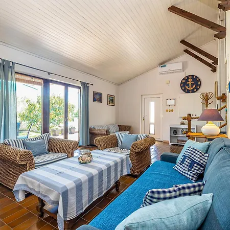 House Ledine -kornic, Krk *