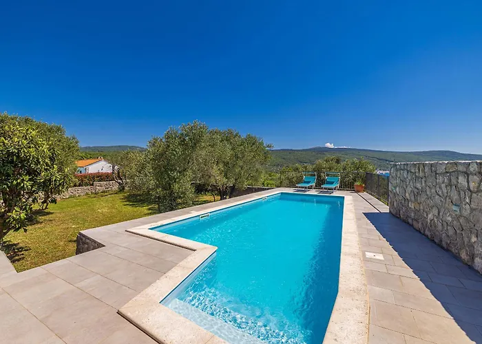 House Ledine -kornic, Krk Сasa de vacaciones *