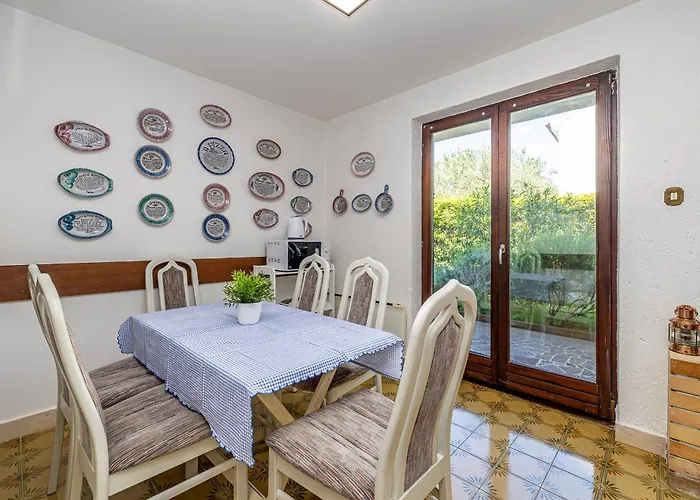 Сasa de vacaciones House Ledine -kornic, Krk *