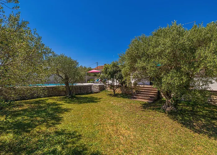 House Ledine -kornic, Krk *