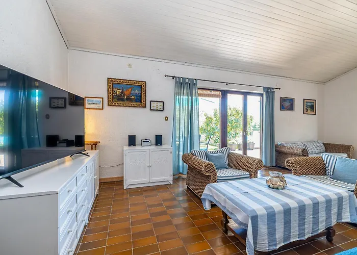 Сasa de vacaciones House Ledine -kornic, Krk