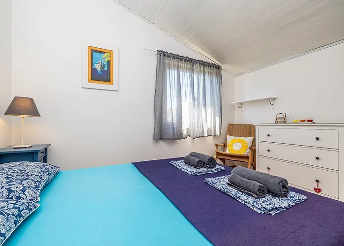 House Ledine -kornic, Krk Kornić